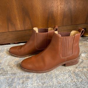 Brown leather boots “Ainsley”